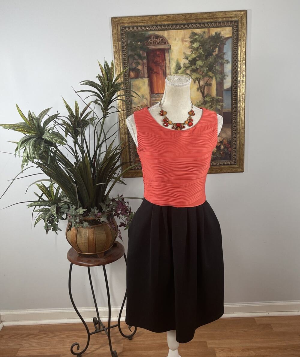 En Focus Studio Dress Size 6 Orange Black‎ Sleeveless Pleated Fit Flare Pockets